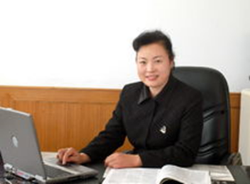 1565858715924194.png 专家简介王月玲641.png