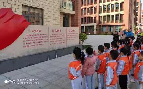 1631439899782501.jpg 641229933.jpg